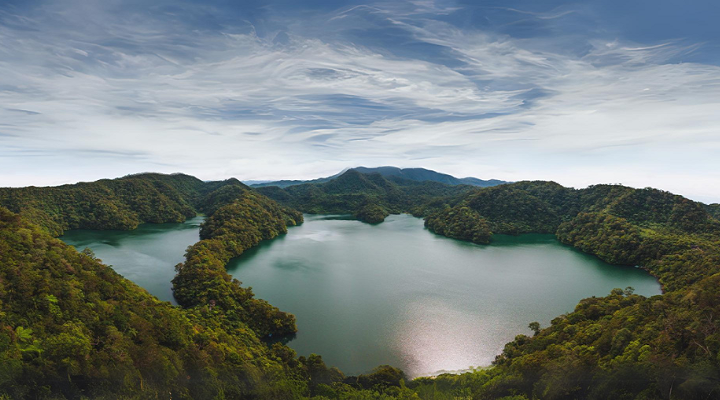 2 Lake Balinsasayao